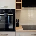 Prázdninový dům Milutin 1 - Four Bedroom With Private Pool *