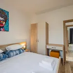 Milutin 1 - Four Bedroom With Private Pool *