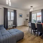 Milutin 1 - Four Bedroom With Private Pool Feriehus *