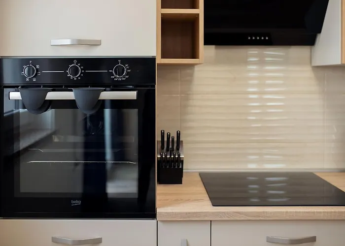 بيت للعطل Milutin 1 - Four Bedroom With Private Pool *