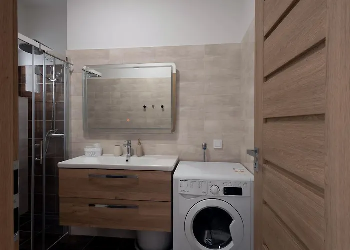 Milutin 1 - Four Bedroom With Private Pool Dom wakacyjny